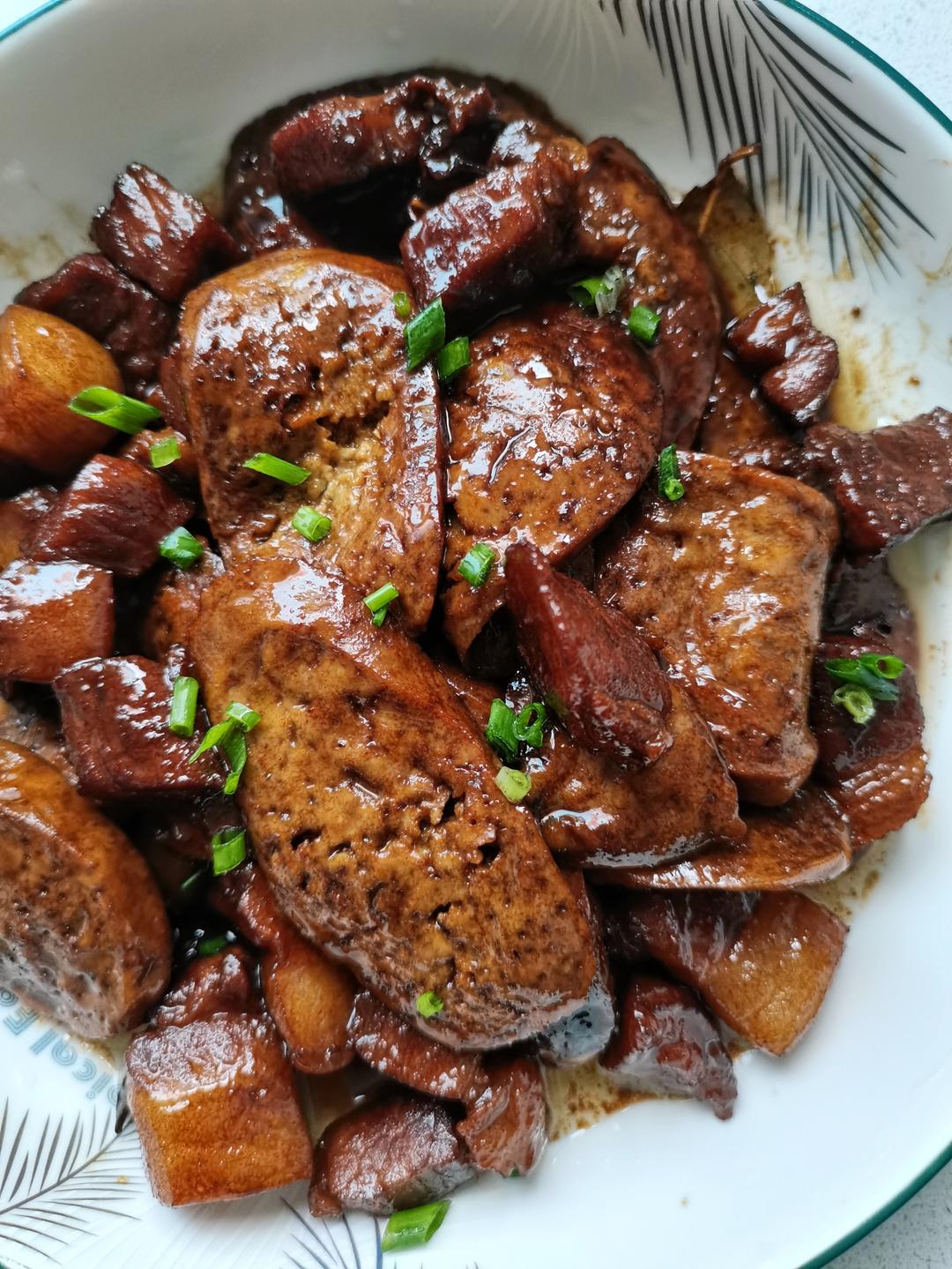家常面筋红烧肉