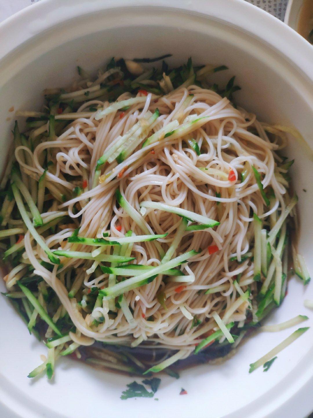 蒜面条