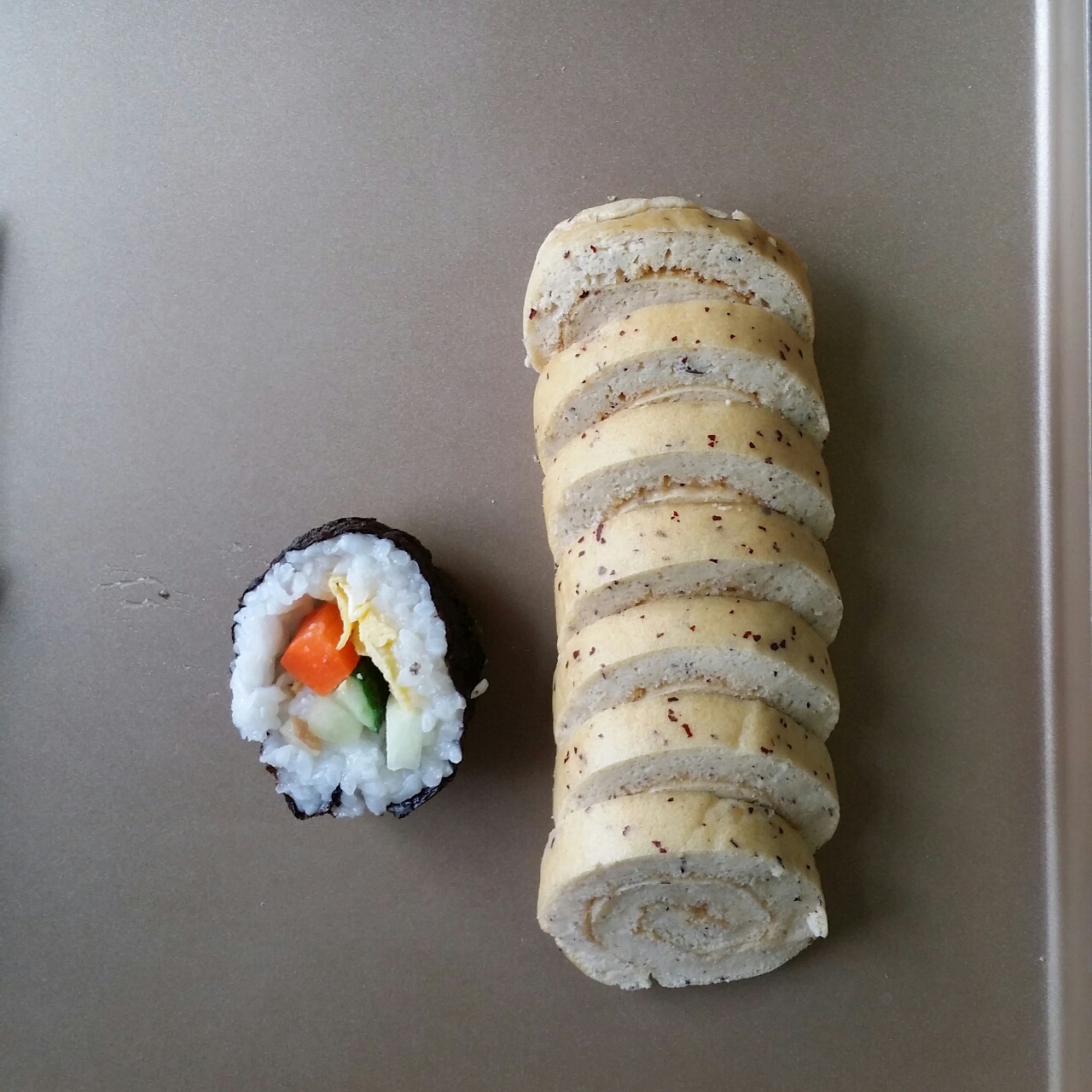 葡萄酸奶蛋糕卷