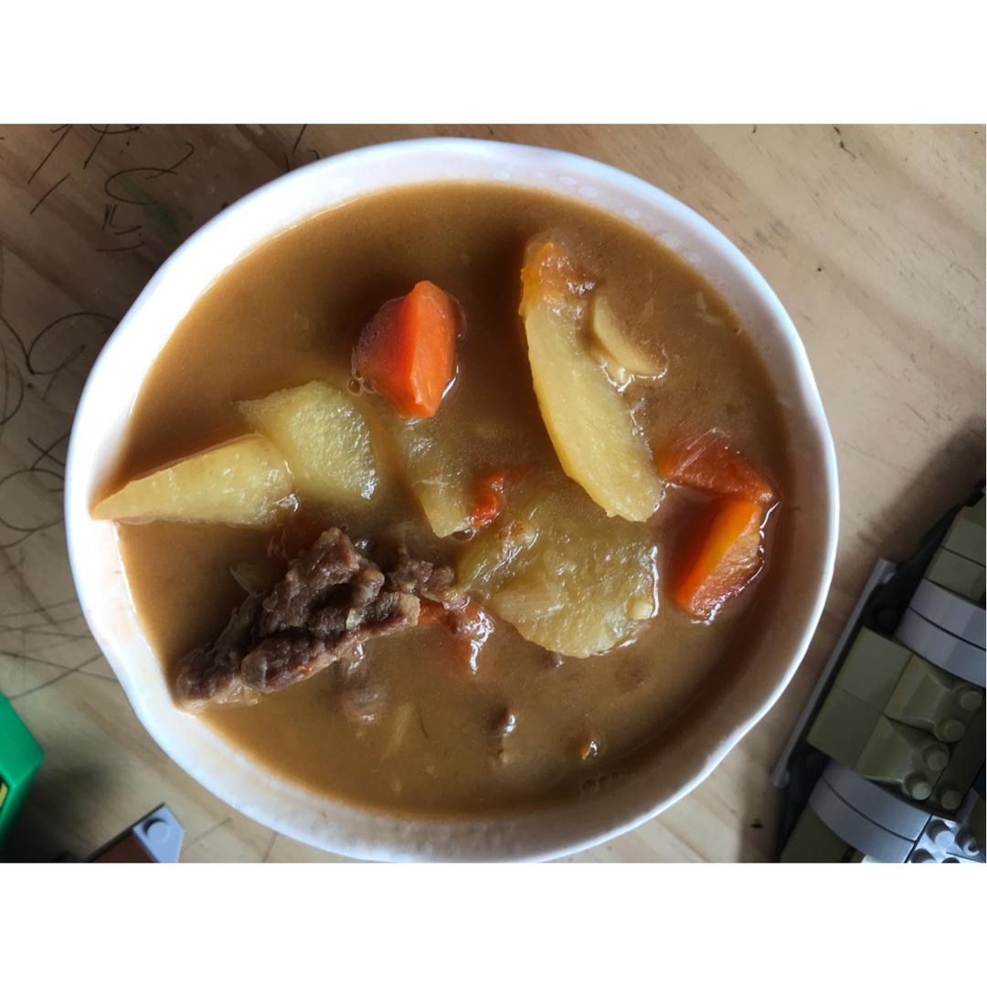 番茄土豆炖牛腩