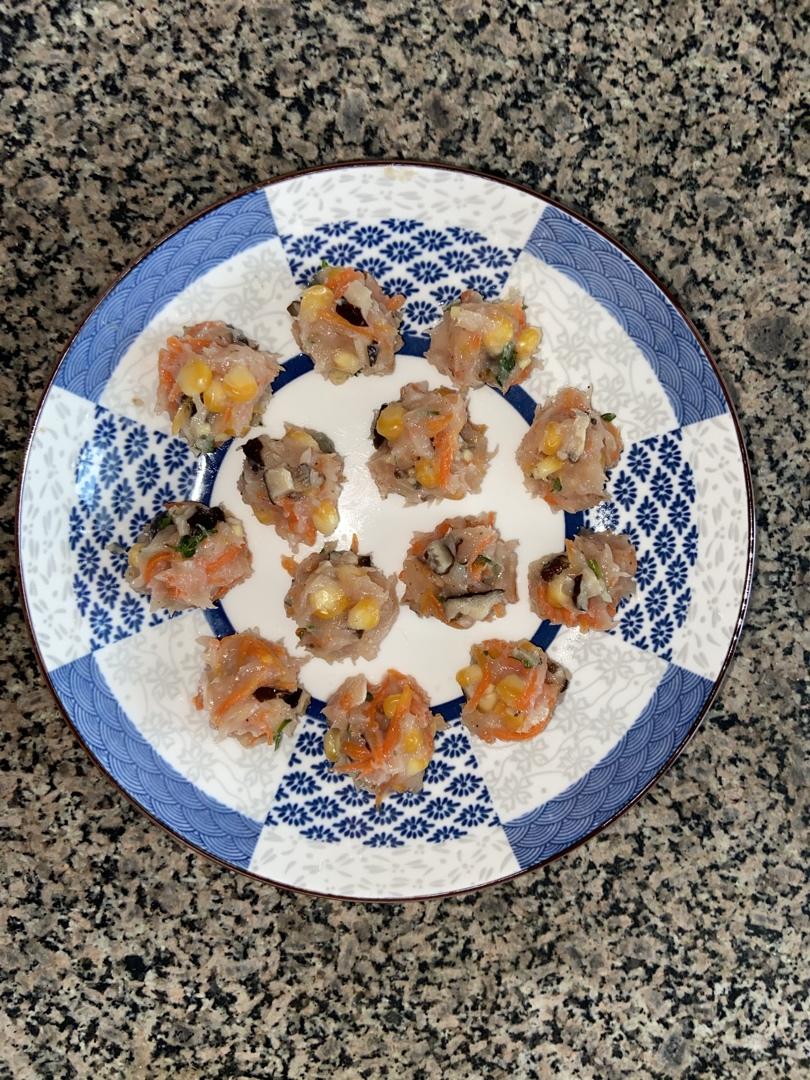 香菇胡萝卜鸡胸肉丸
