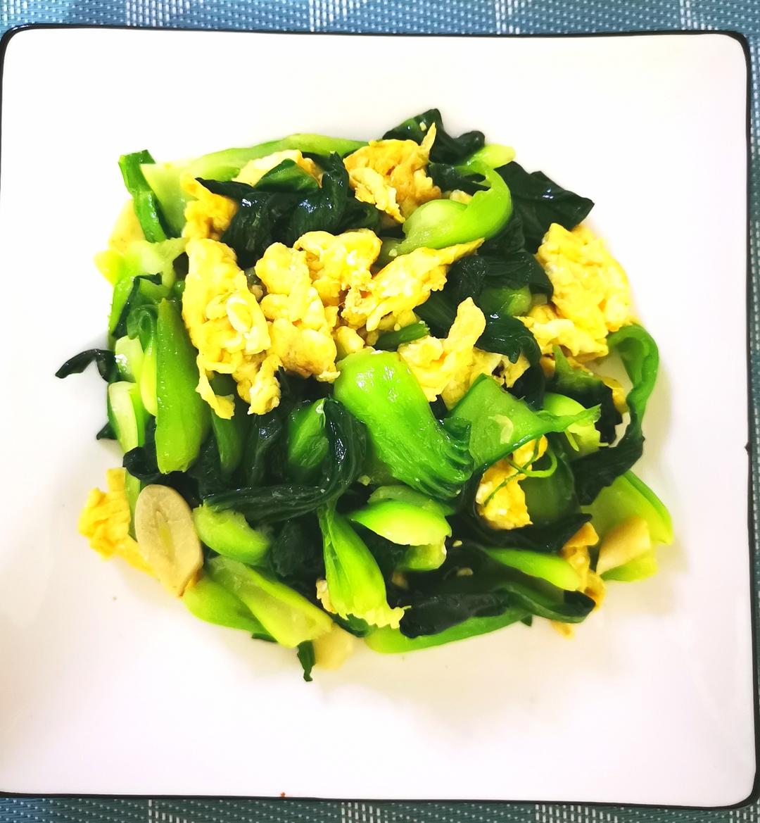 快手青菜虾皮炒鸡蛋