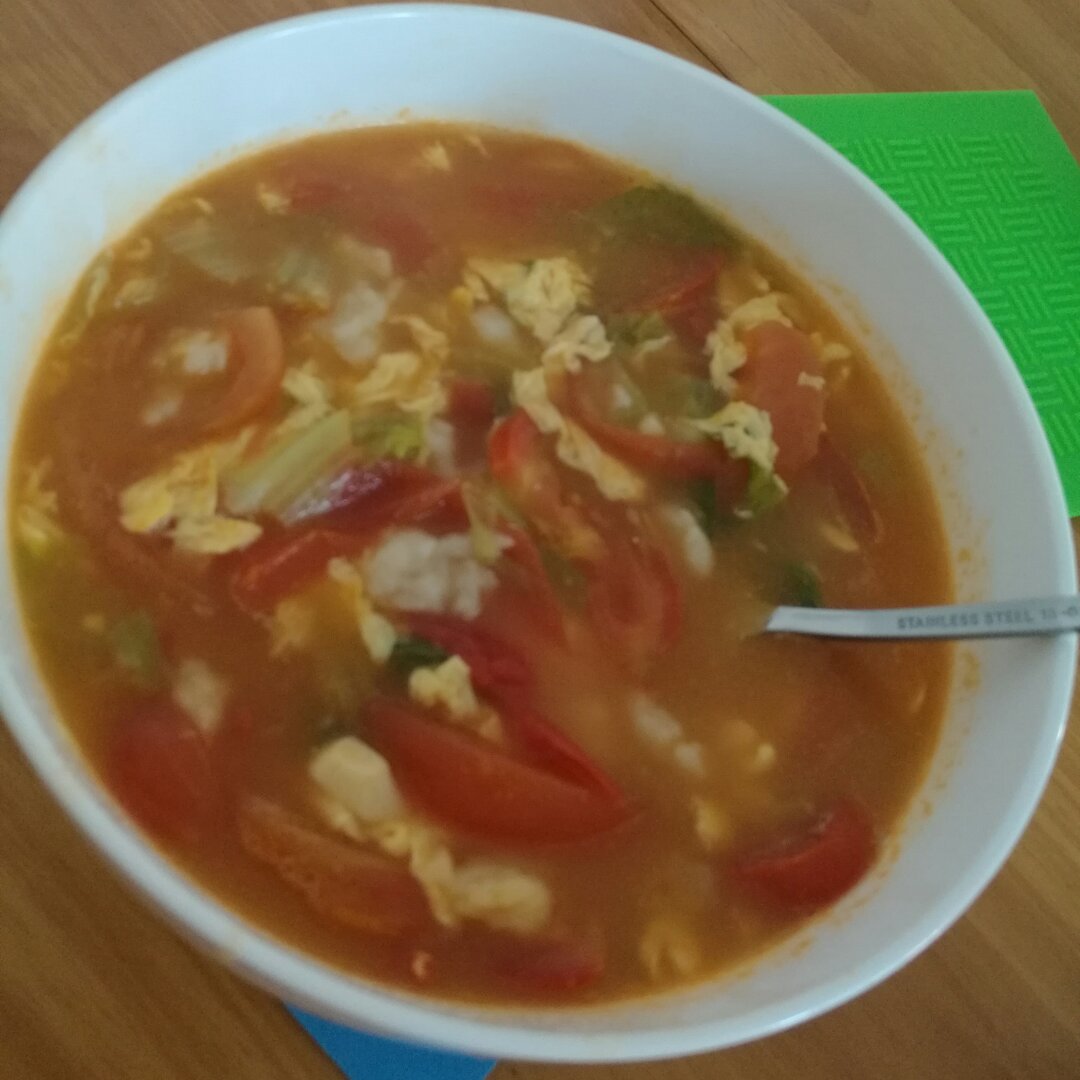 西红柿鸡蛋疙瘩汤