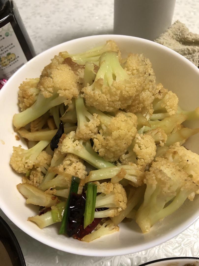 老丁的私房菜-干锅花菜