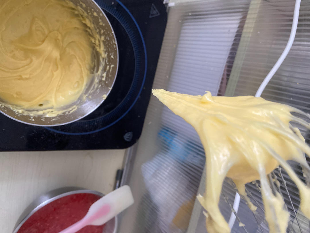 简单易成功的奶油小泡芙做法