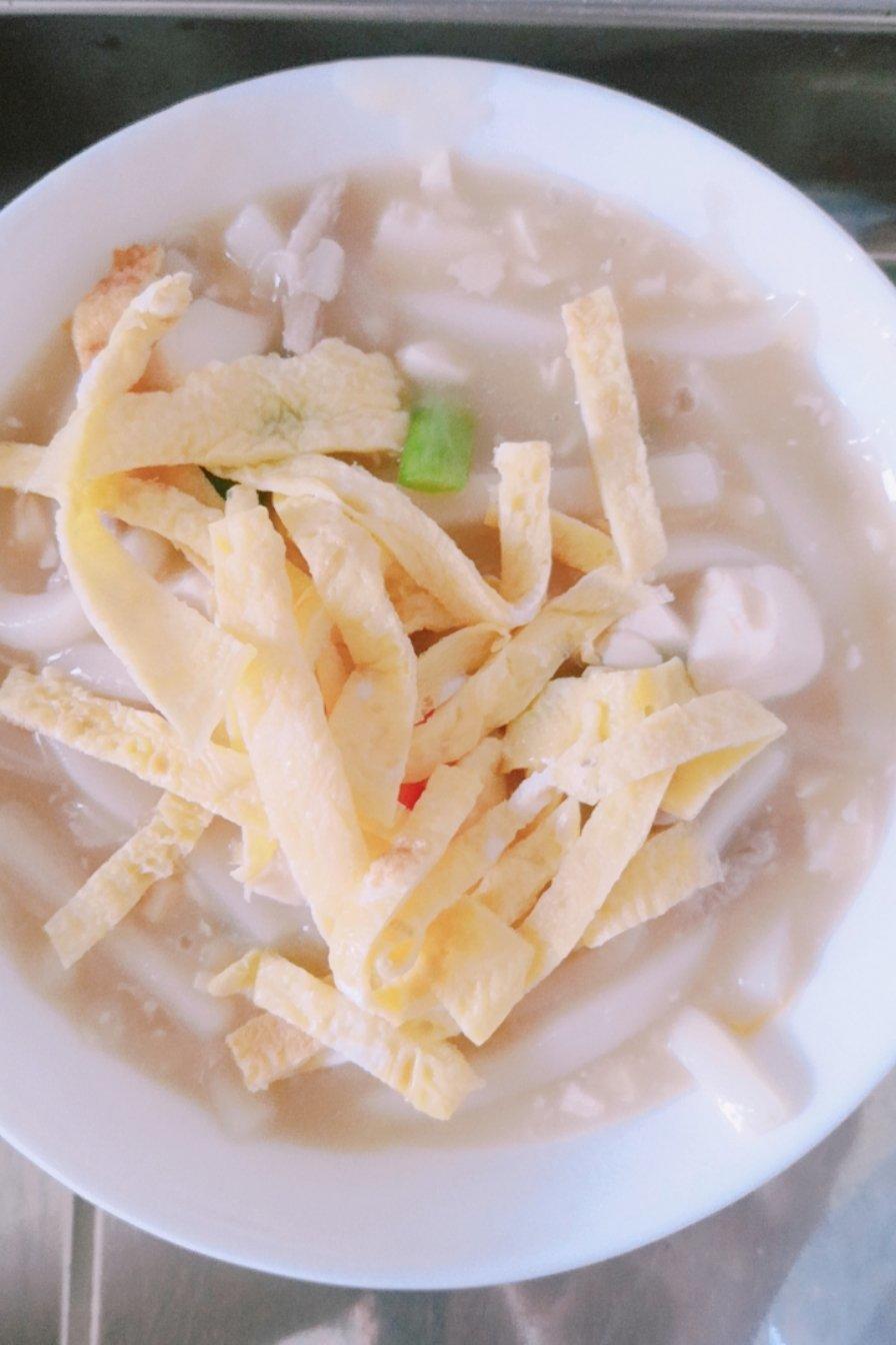 糯米团子_熊熊家做的嵊州豆腐炒年糕