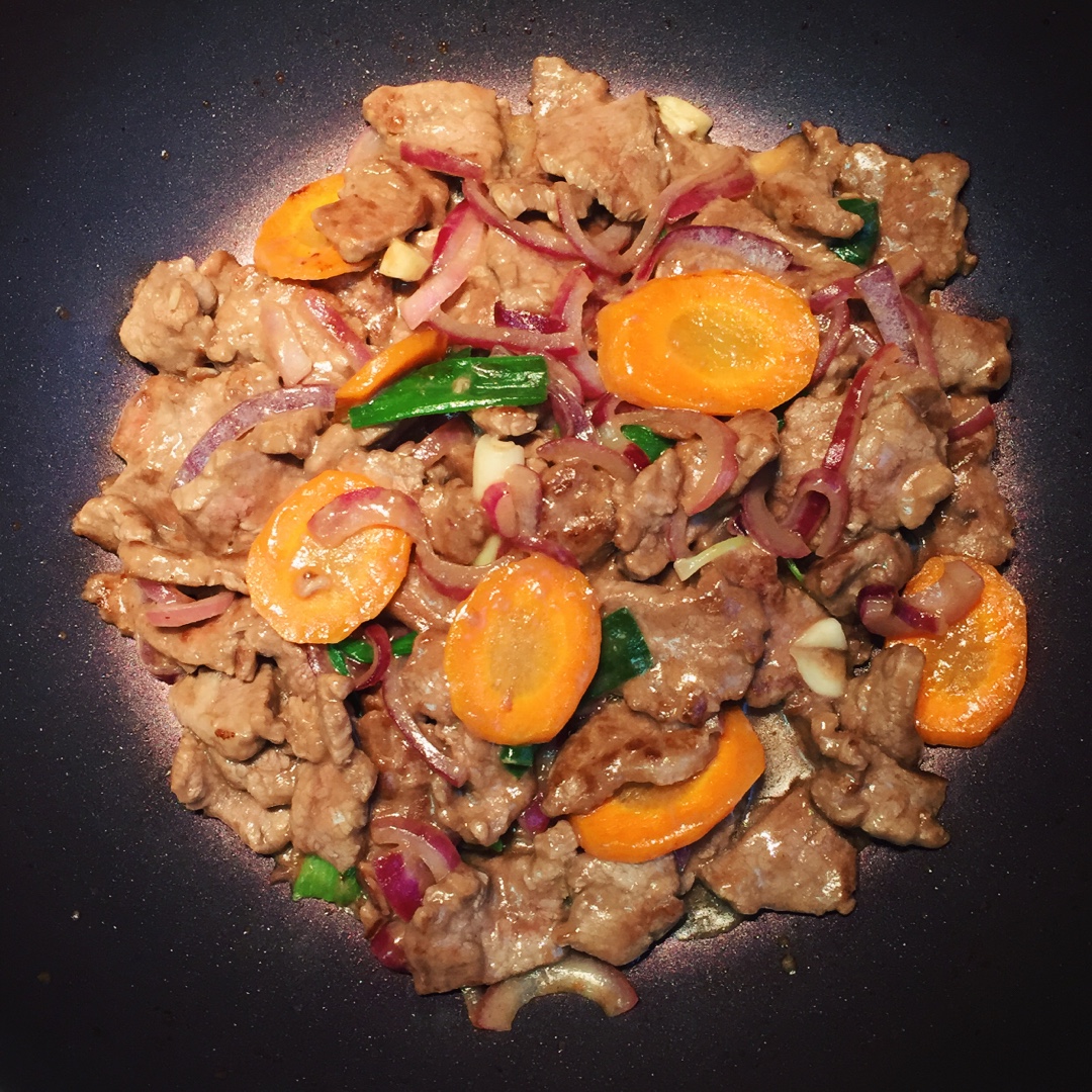 葱爆羊(牛)肉
