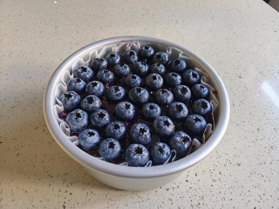 蓝莓酸奶慕斯巴斯克芝士蛋糕！双重享受！