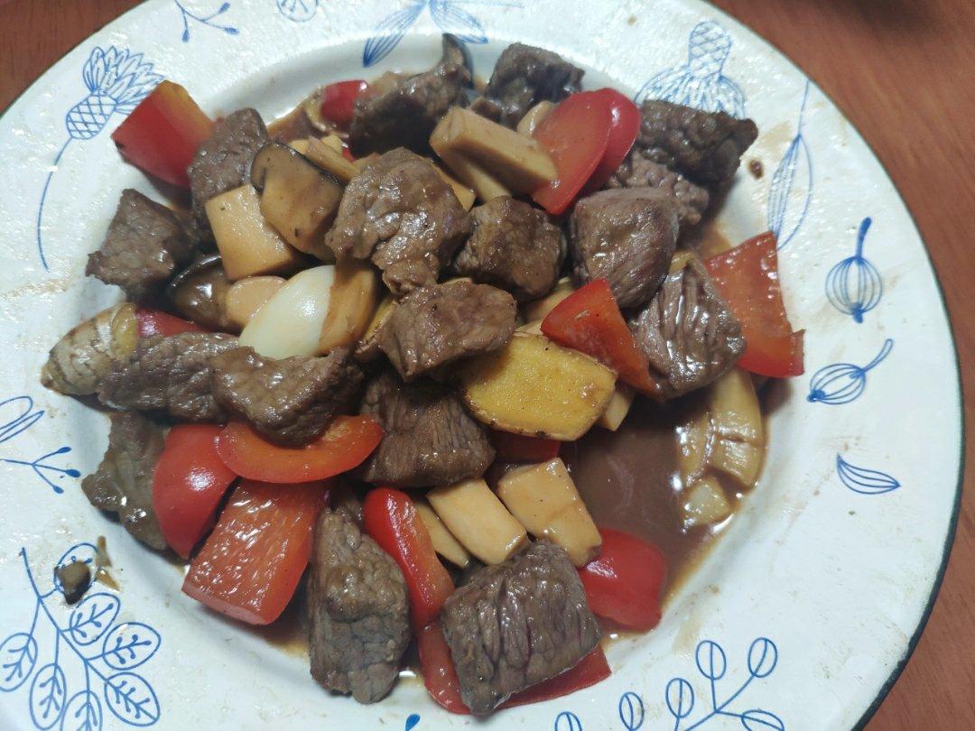 杏鲍菇炒牛肉粒