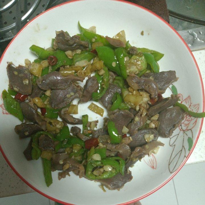 爆炒鸡胗