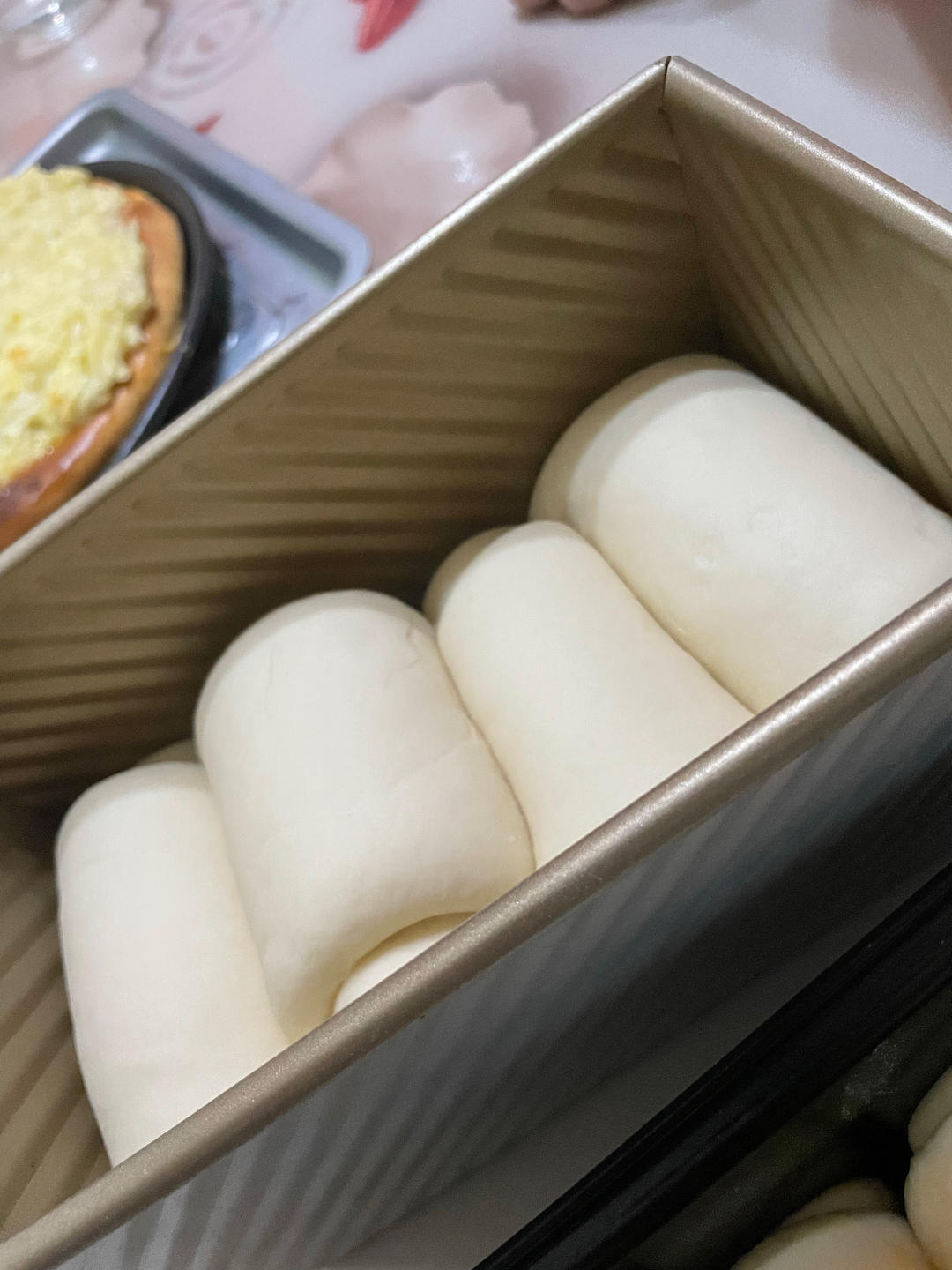 基本鲜奶吐司