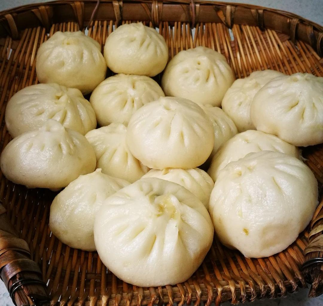 猪肉大葱馅包子