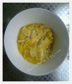 木耳黄瓜炒鸡蛋的做法 步骤4