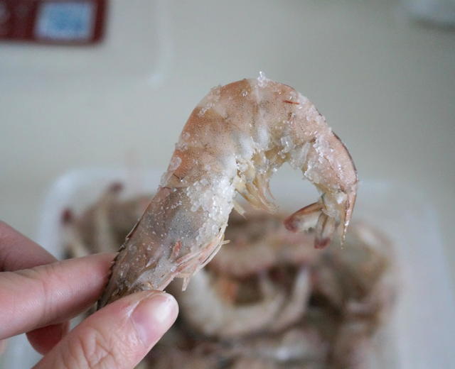 冷冻保存鲜虾的技巧的做法