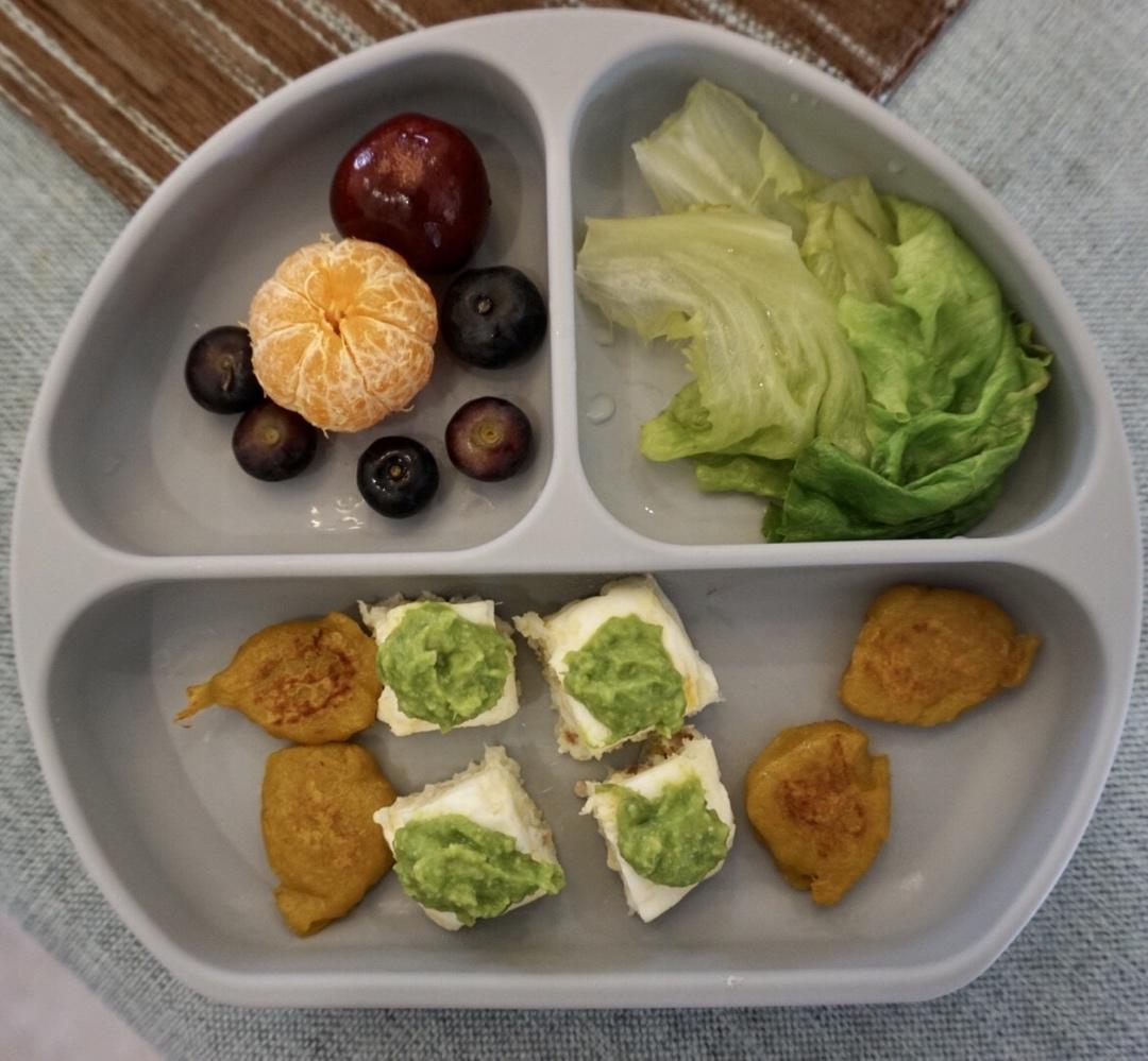 苏蒂宝宝餐：香蕉南瓜软饼+三文鱼糕