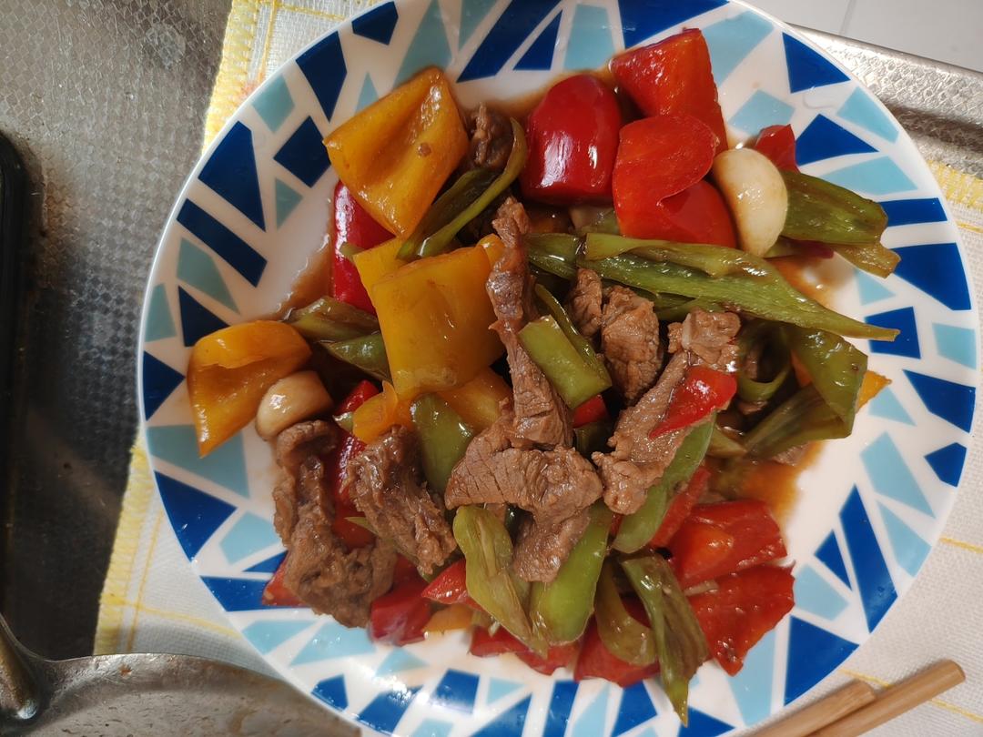 零失败的彩椒炒牛肉