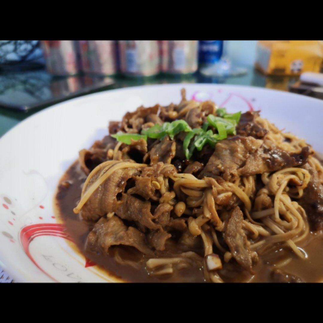 麻酱金针菇肥牛