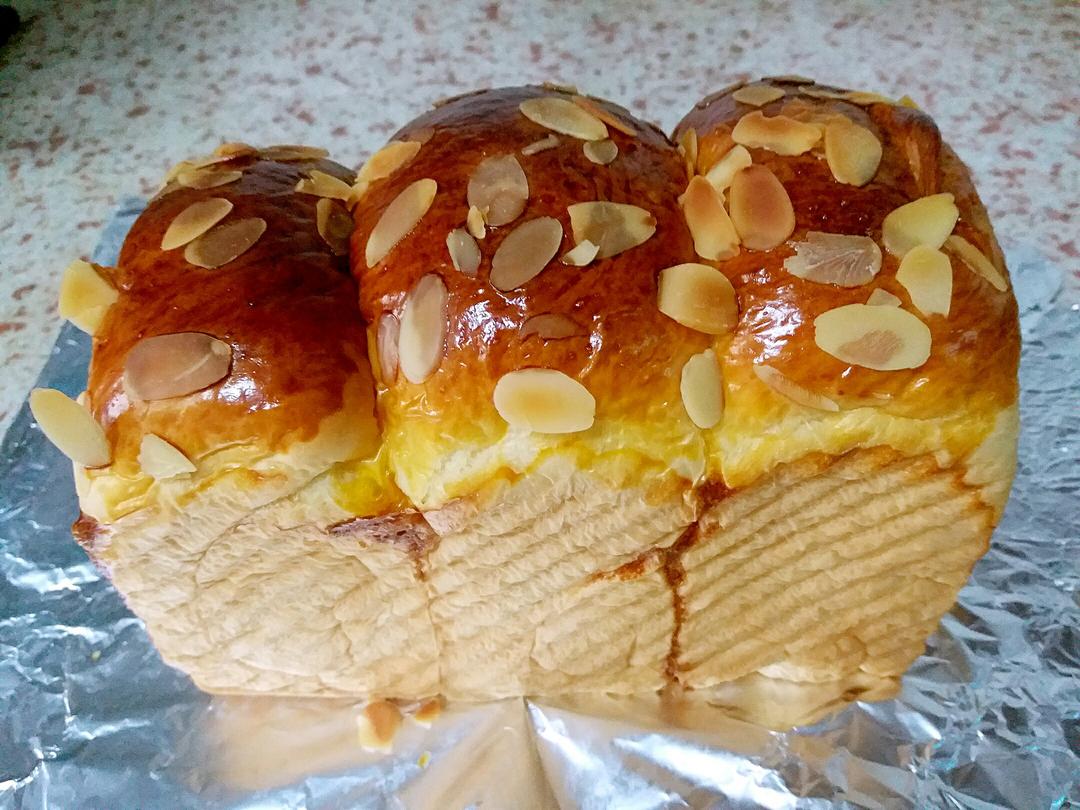 软到不知所措的牛奶卷