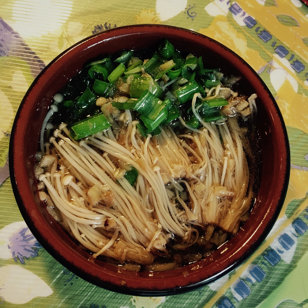 蒜蓉蒸金针菇