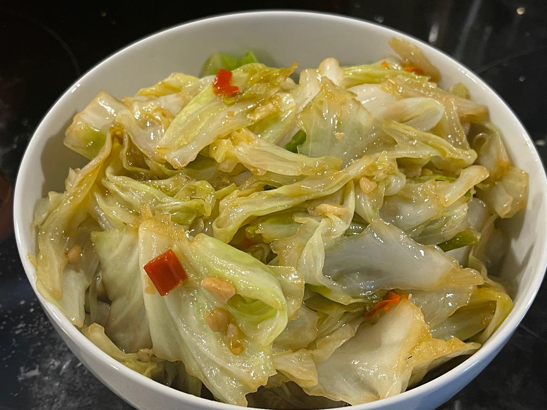 蚝油手撕卷心菜