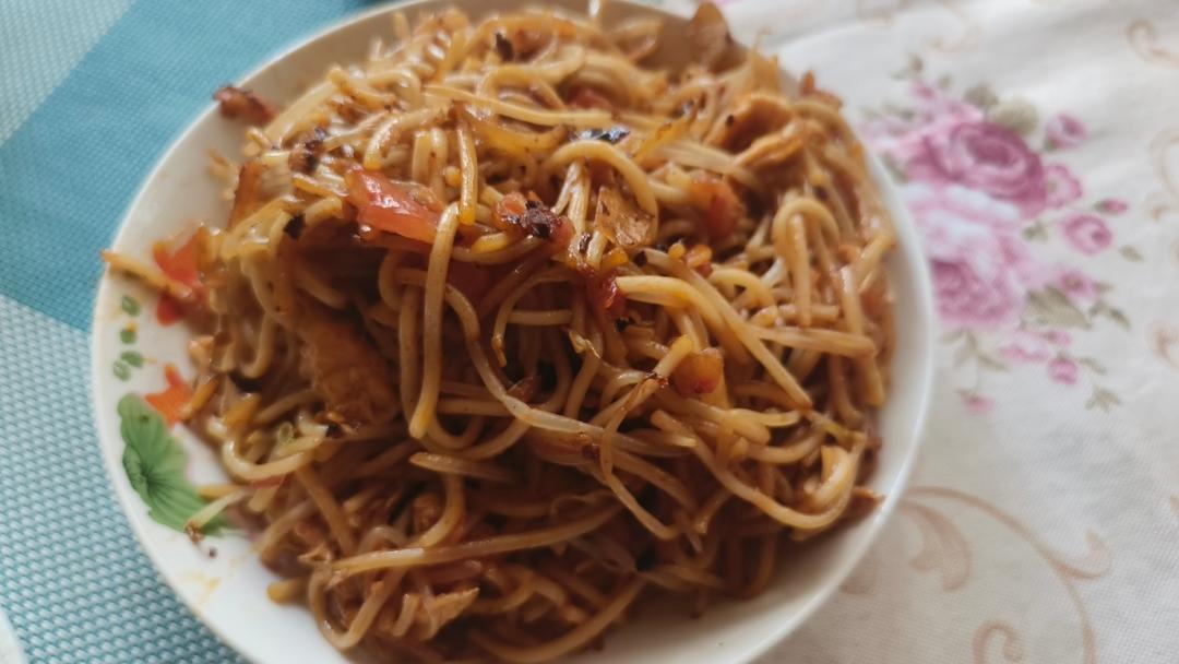 🍜最简单最好吃的家常炒面