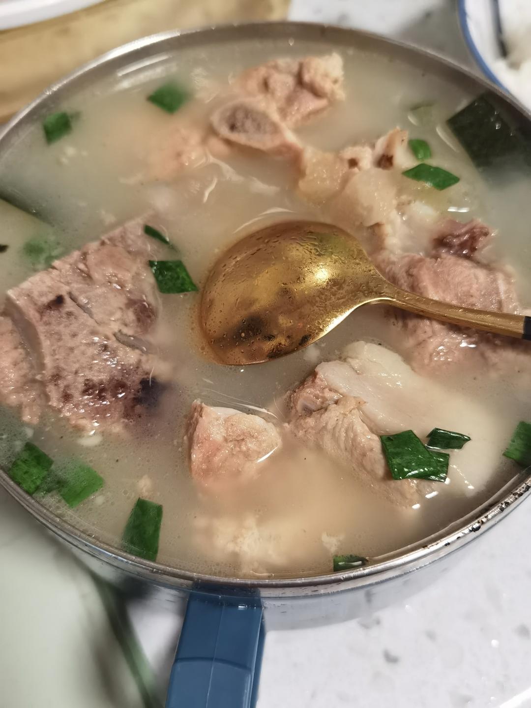 冬瓜排骨汤，夏天的味道