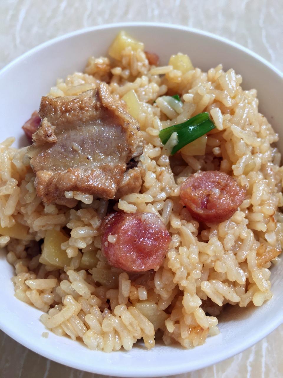 土豆焖饭（电饭锅版）