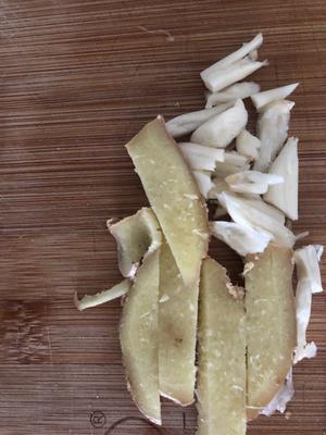 鲜～红烧排骨炖豆角土豆的做法 步骤2