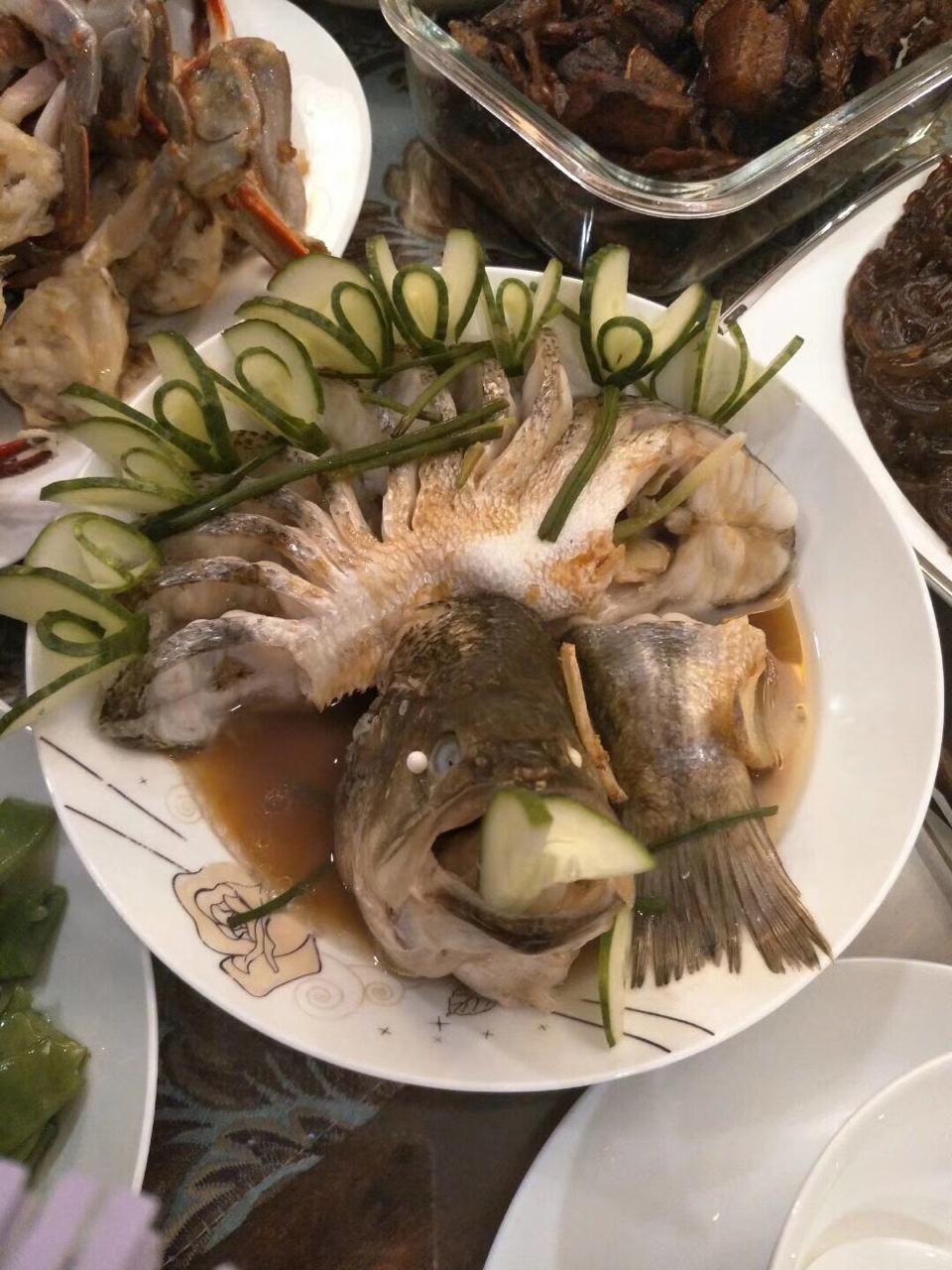 大富大贵开屏鱼