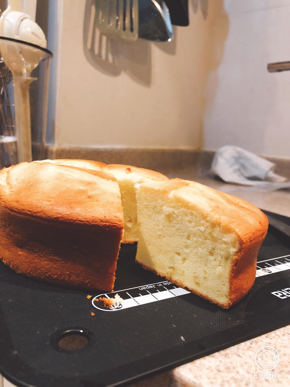 原味海绵纸杯蛋糕（非常适合裱花、盖糖皮的cupcake方子）