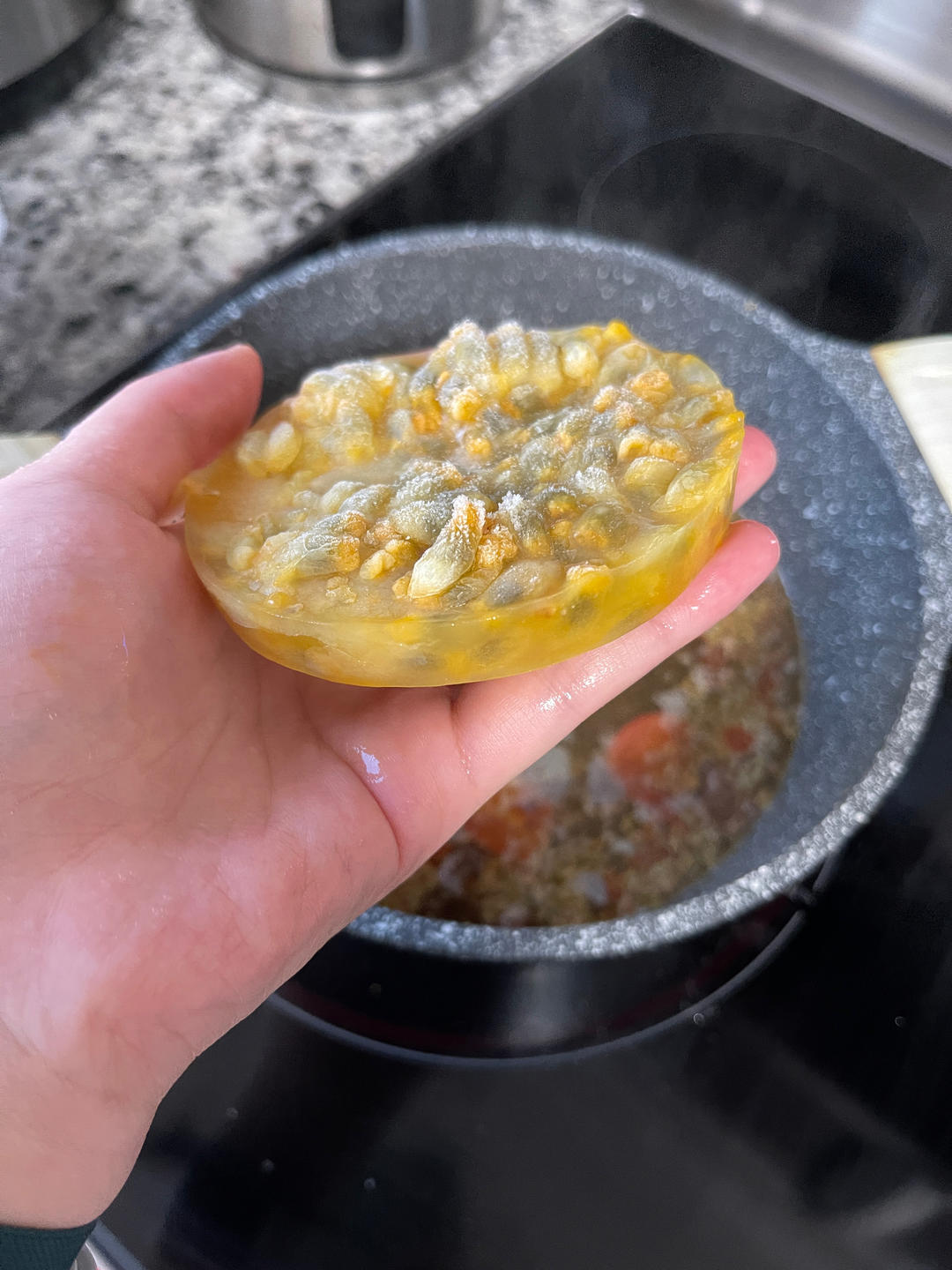 酸辣百香果滑牛肉