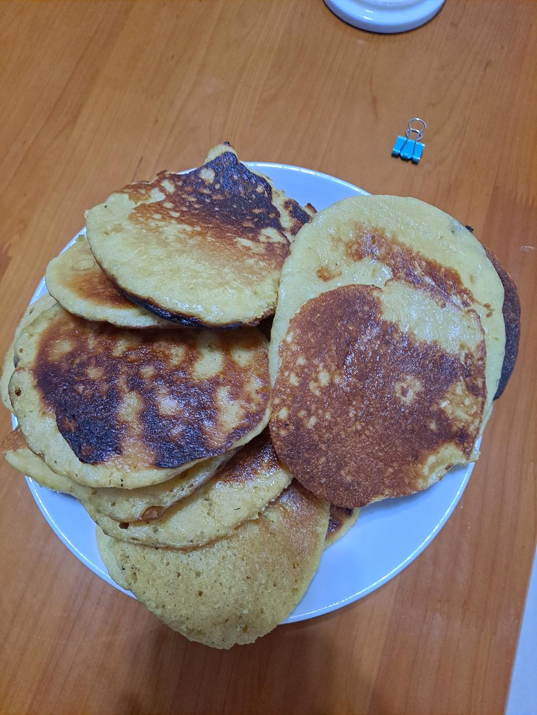 二十年面点老师傅分享的「玉米面饼子」做法，玉米控抓紧收😄😄😄