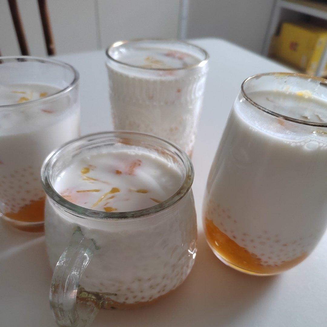 港式甜品——杨枝甘露(芒果西米露)附芒果花切法