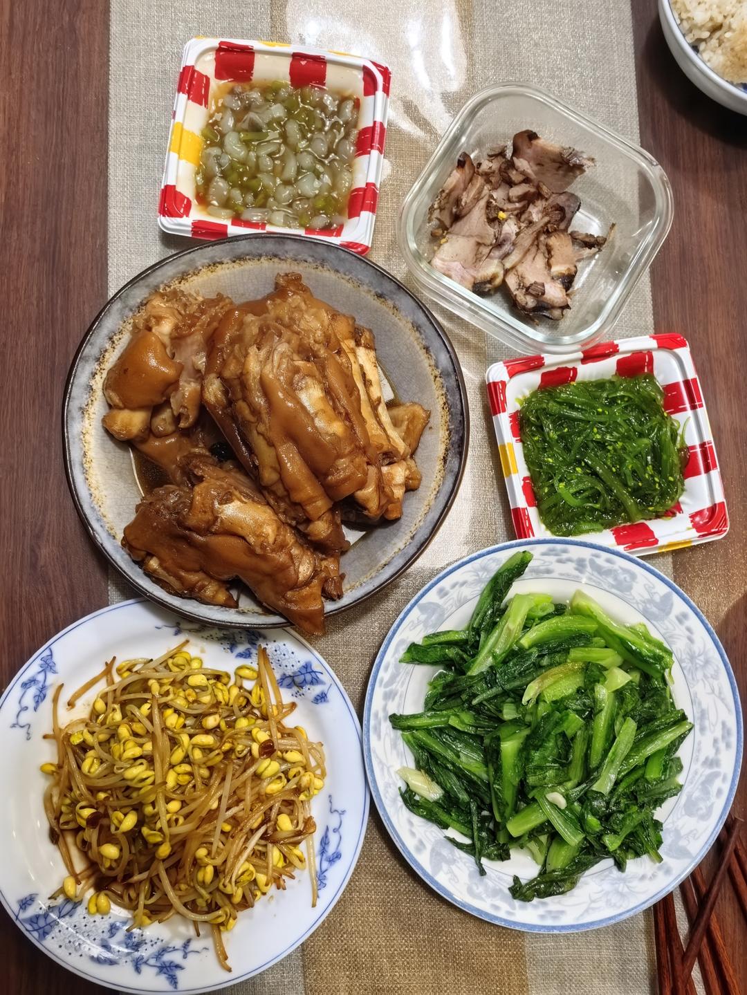 高三小餐桌