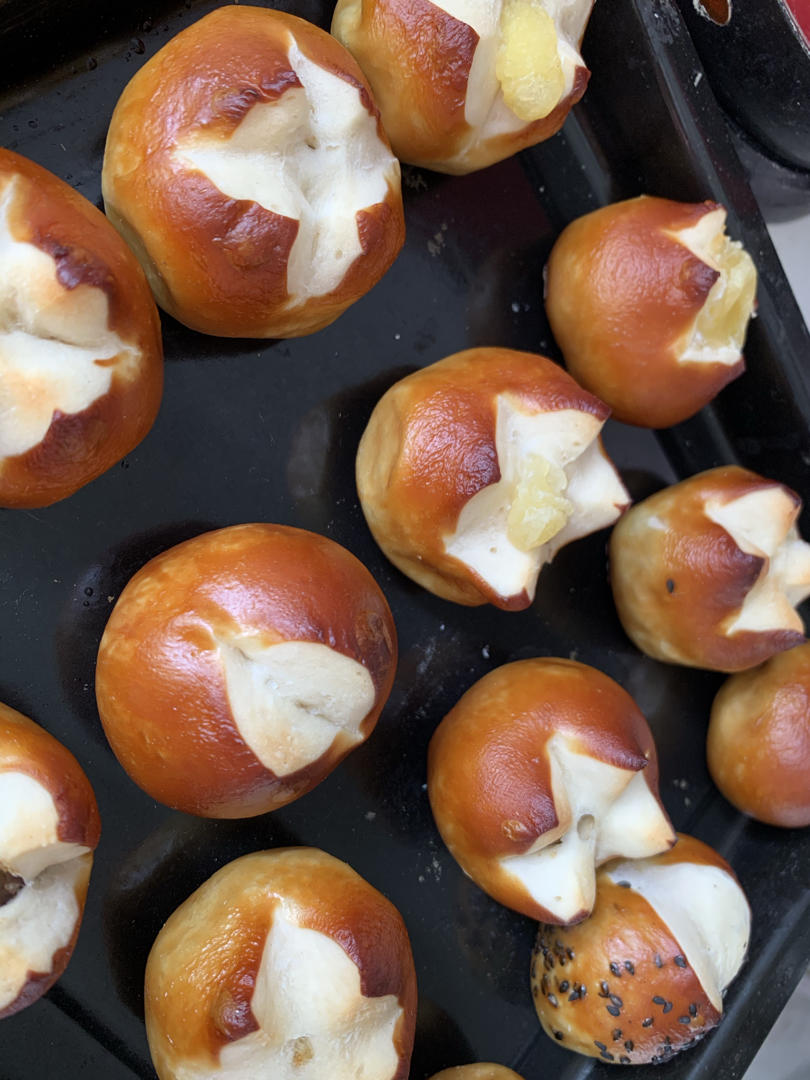 碱水小丸子（超可爱好操作的碱水面包）