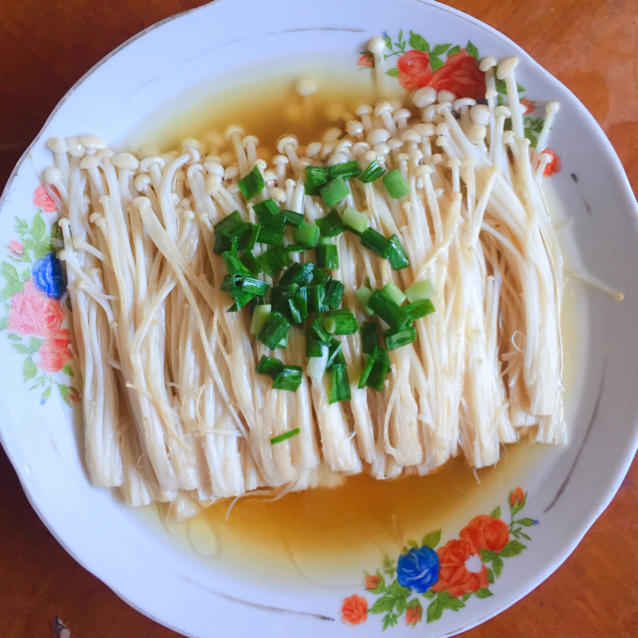 油泼金针菇