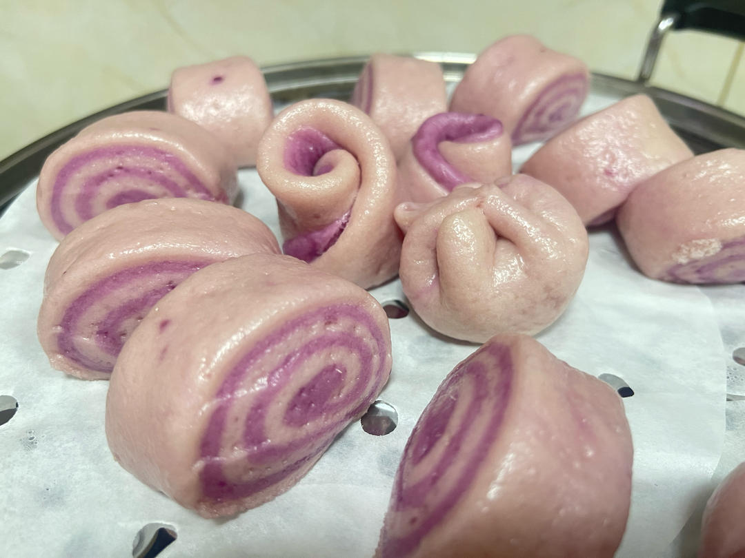 一发奶香小馒头，口感特别好！