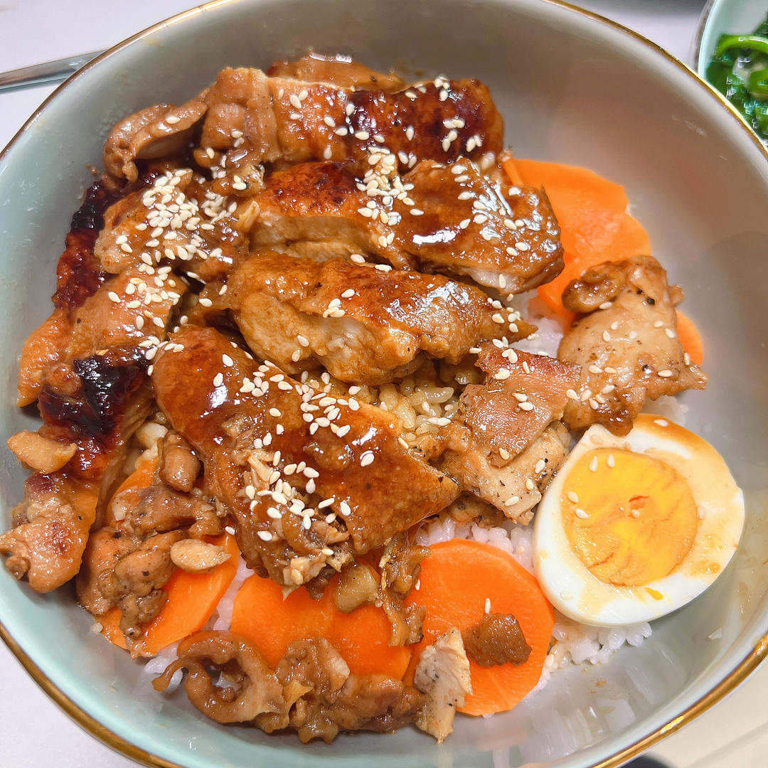 照烧鸡腿饭
