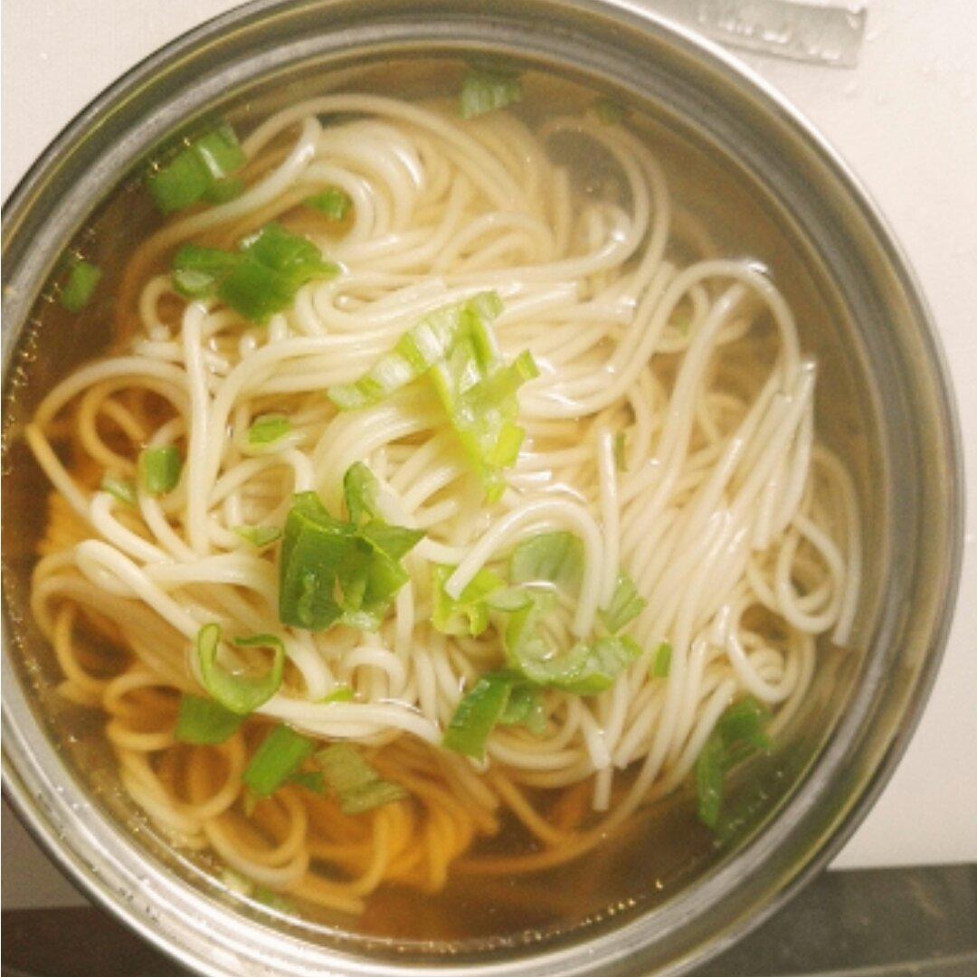 我的一人食：酸汤挂面