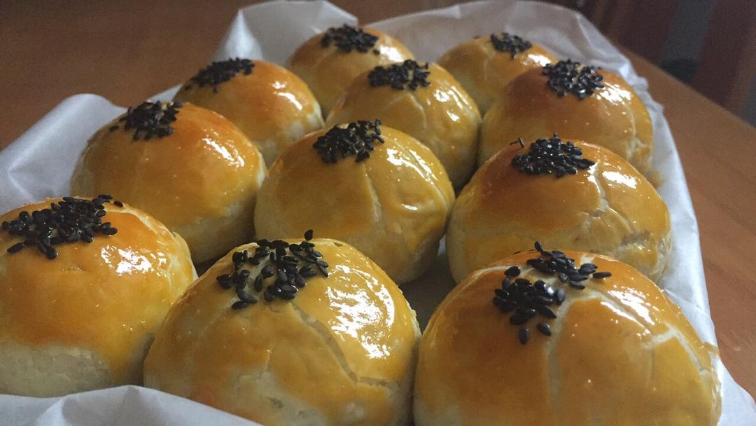 ㊙️网红麻薯肉松蛋黄酥🔥，好吃到爆‼️