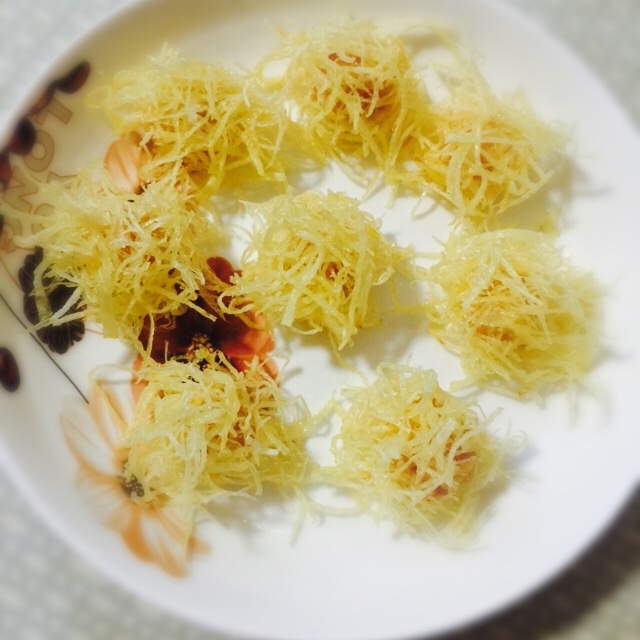 金丝虾球