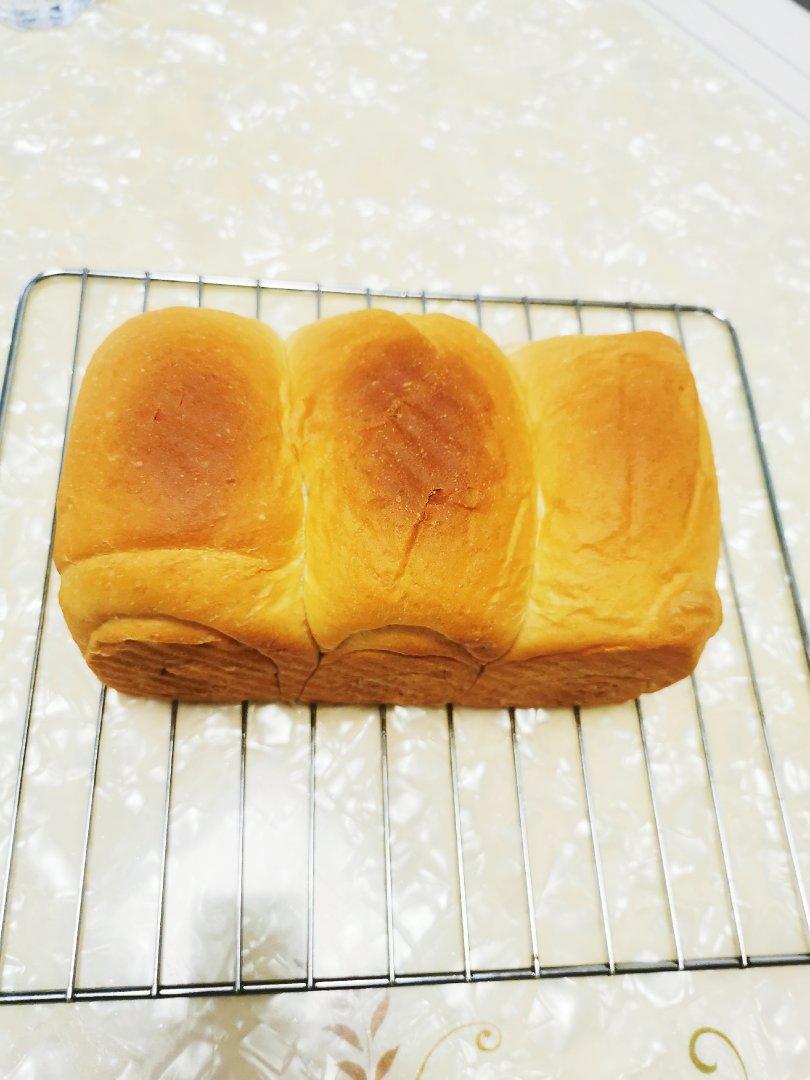 一次发酵❗️手撕吐司面包，柔软拉丝～
