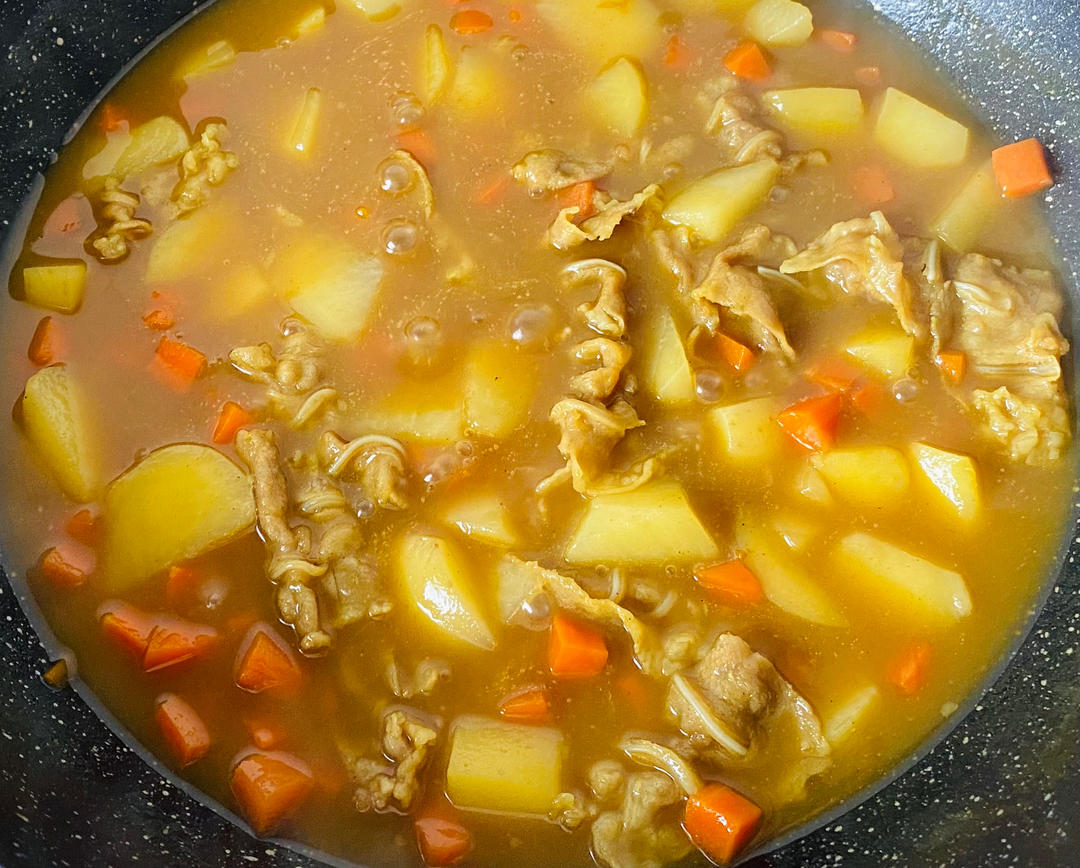 咖喱鸡肉饭（新手也能一次成功）