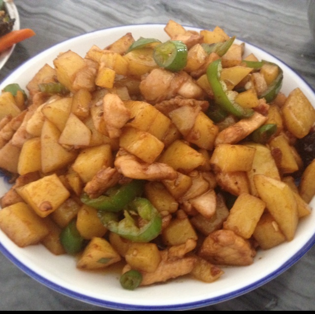 宫爆鸡丁（土豆控）