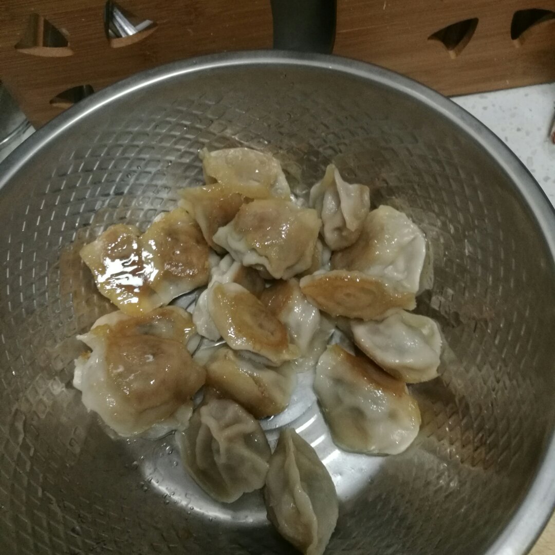 电饭煲煎饺