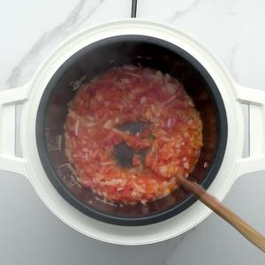 番茄玉米排骨汤的做法 步骤2