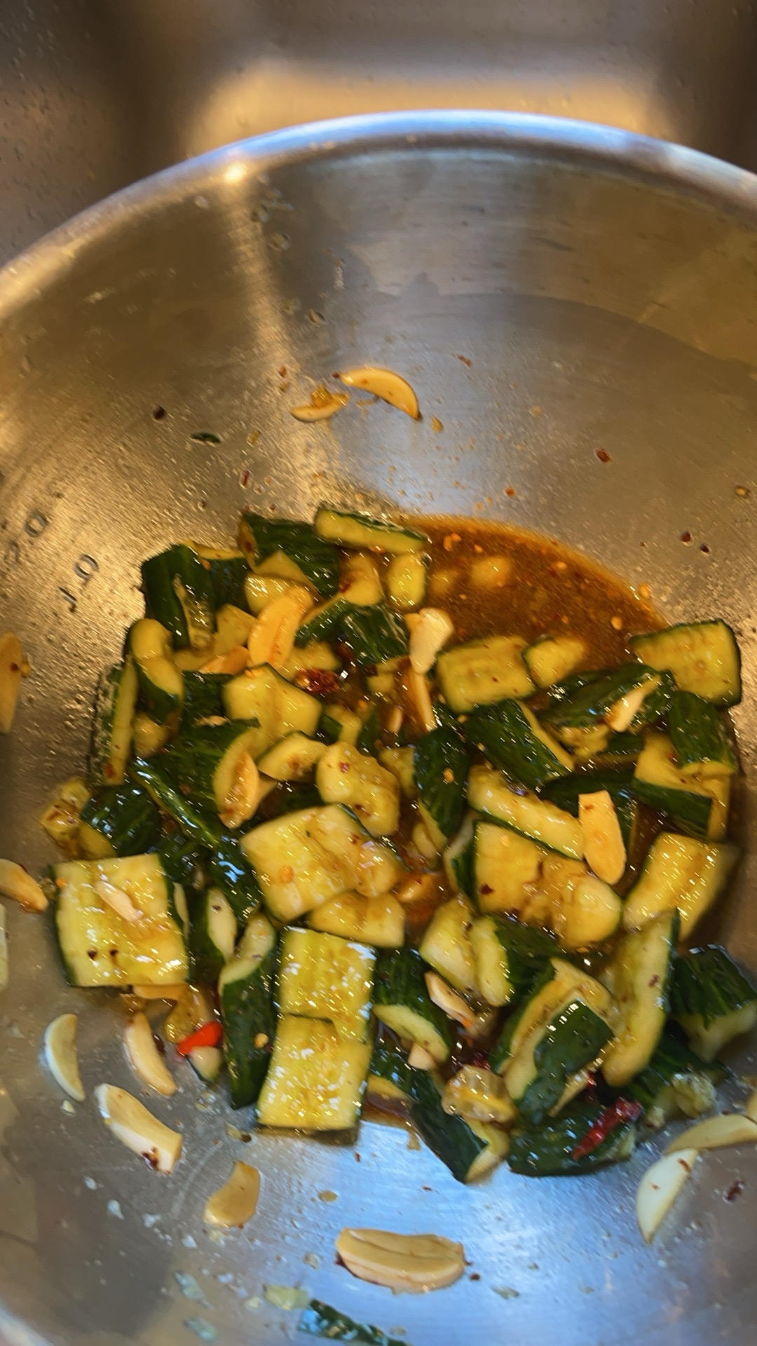 炝拌拍黄瓜的做法