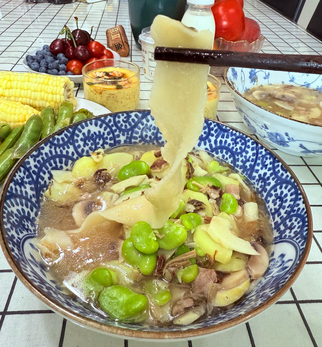 俗称麦几头（手工扯面）