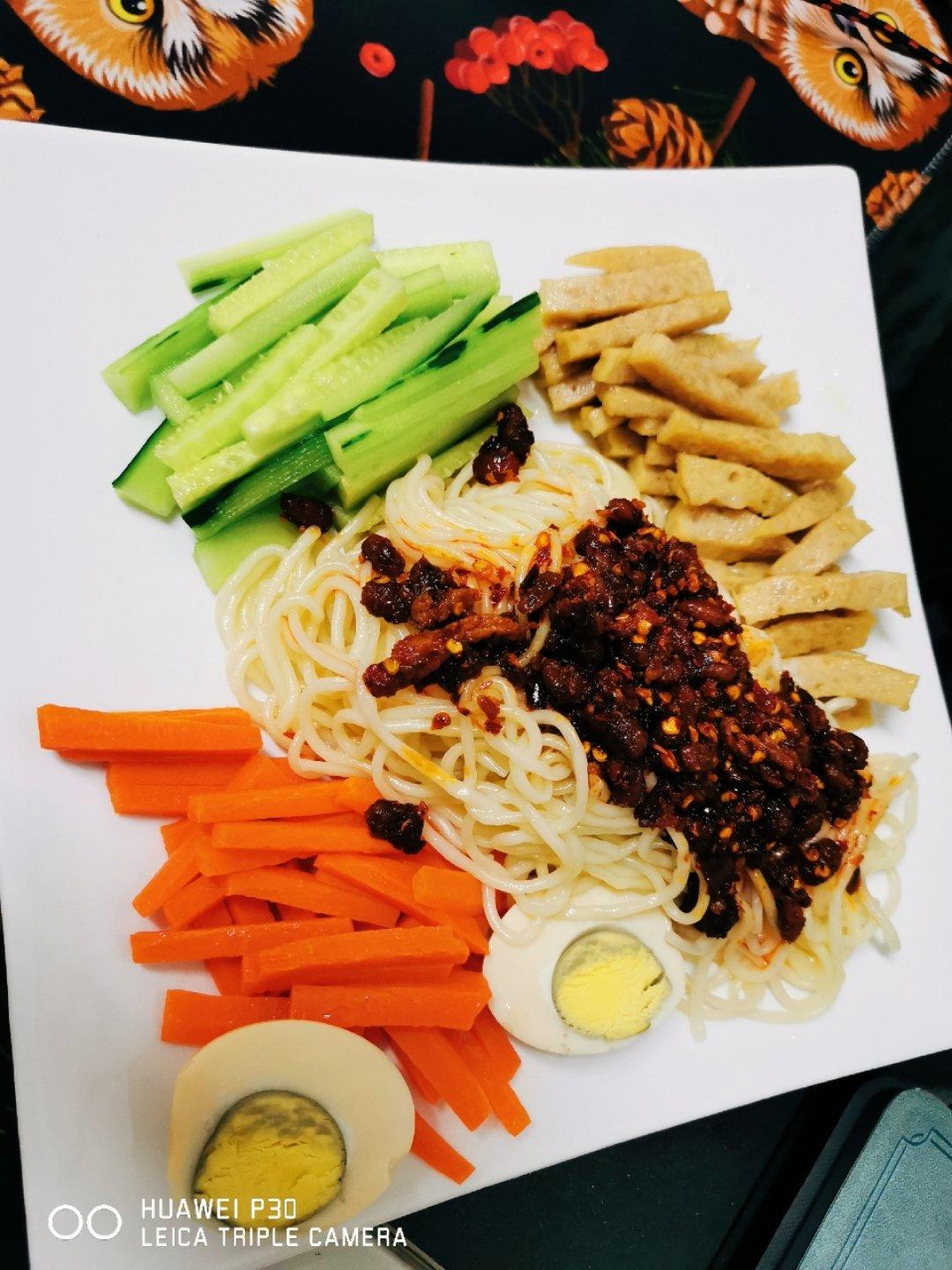 老北京炸酱面（附详细做法）