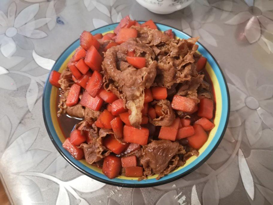 好吃到舔碗底的土豆肥牛拌饭